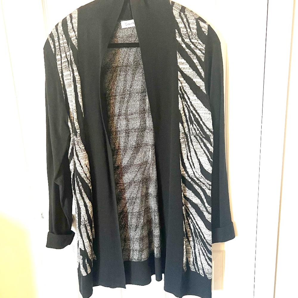 Classic zebra design open front cardigan